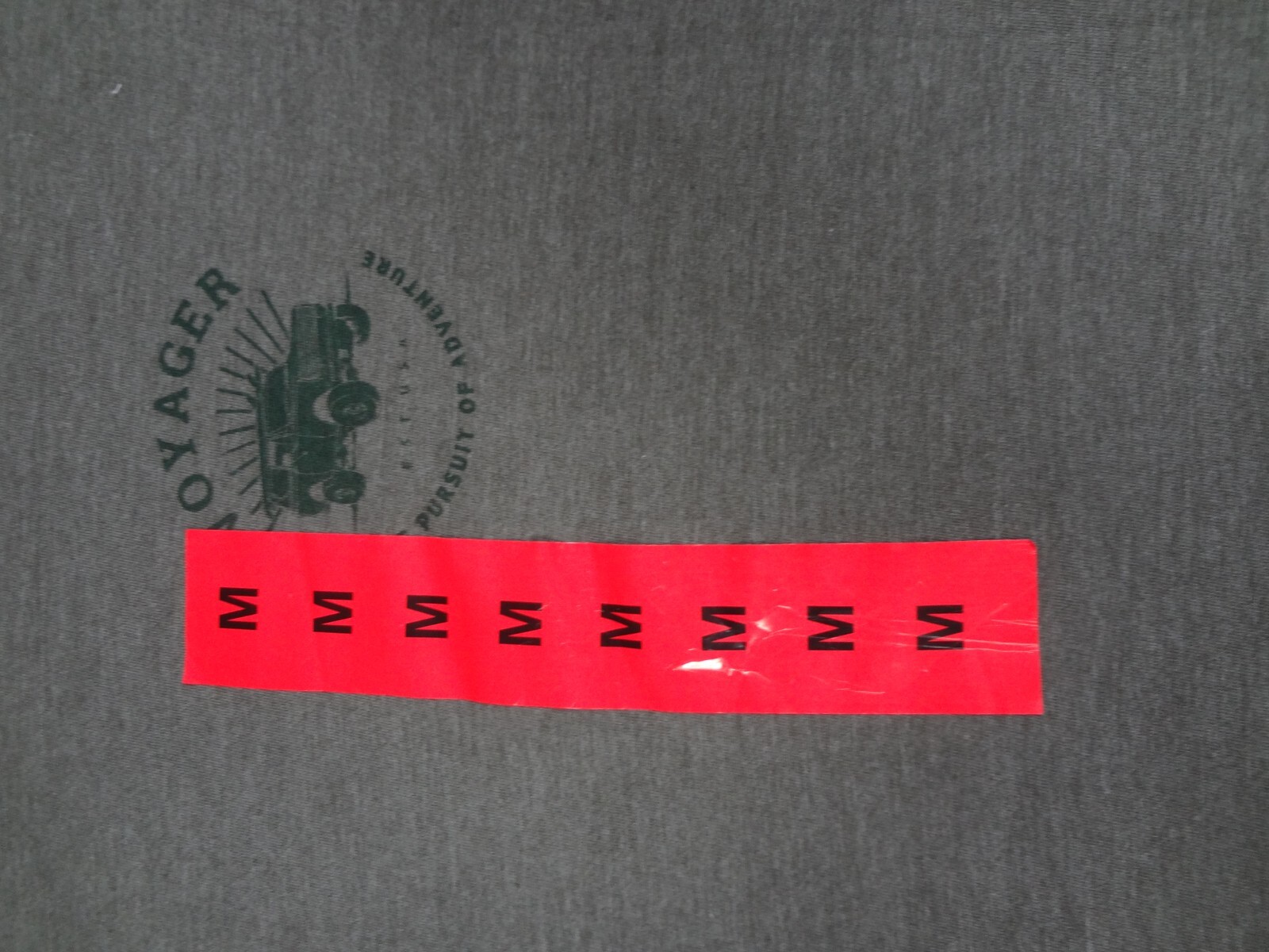 NWT VOYAGER THE PRUSIT OF ADVENTURE SOFT GRAY MEDIUM T-SHIRT H798 gallery
