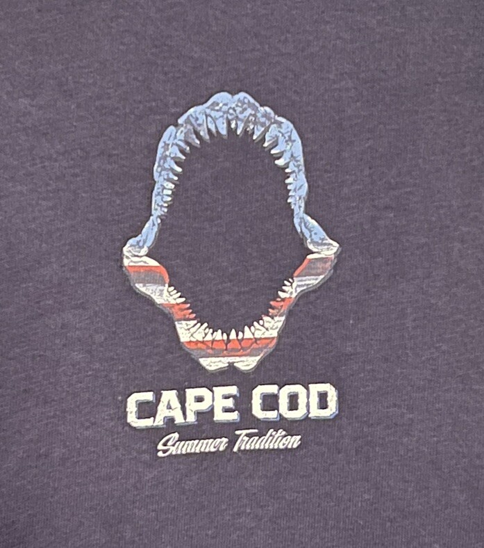 Cuffy's Cape Cod Double- Sided Navy Blue T-Shirt Men's Size Large Shark USA gallery