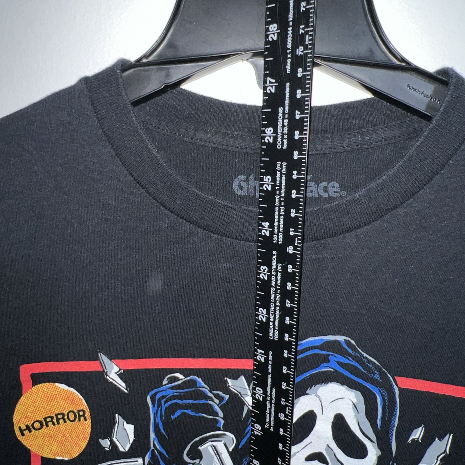 Scary Movies and Chill Horror Shirt Black Sz L Ghost Face Scream Slasher Killer gallery