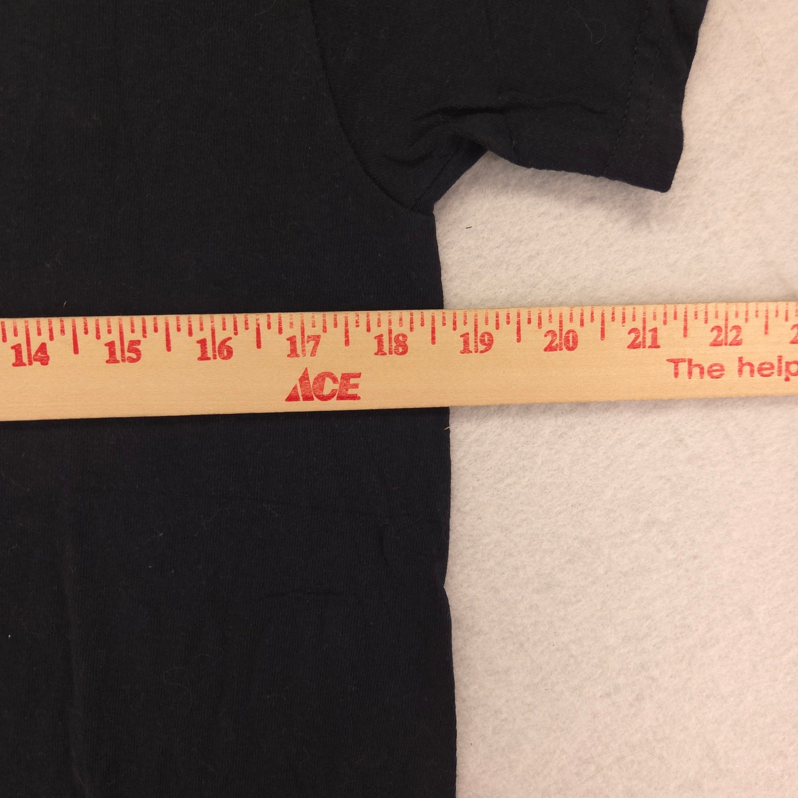 Modelo Short Sleeve Crew Neck Graphic T Shirt Mens Size Medium M Black gallery