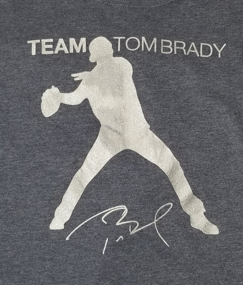  Retired Team Tom Brady #12 Best Buddies Short Sleeve T-Shirt Size: L Large