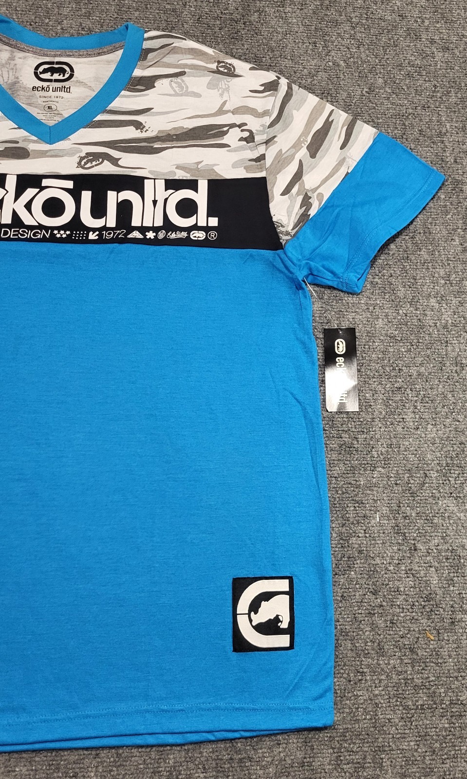 Ecko Unltd V-Neck Blue Atomic With Camo Men's T-Shirt Size X-Large NWT gallery