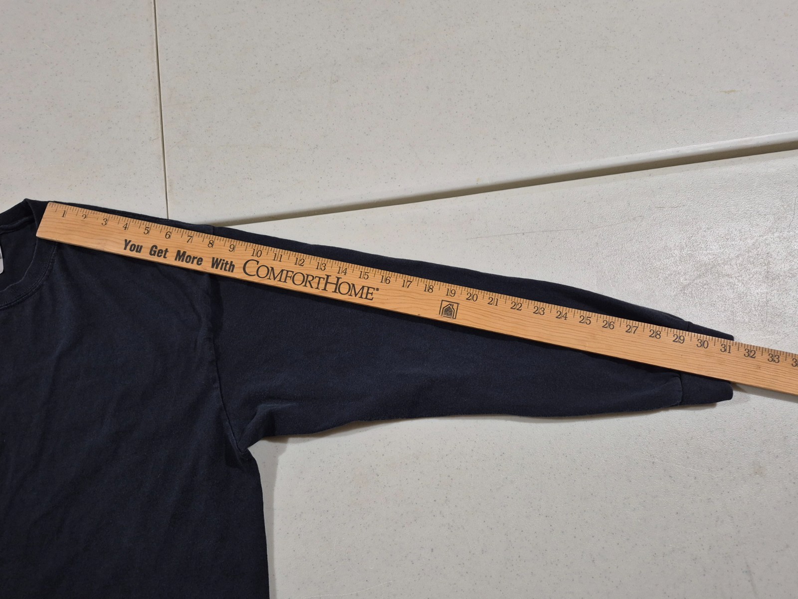 Gildan Mens XL Black Ultra Cotton Long Sleeve Shirt, see measurements gallery