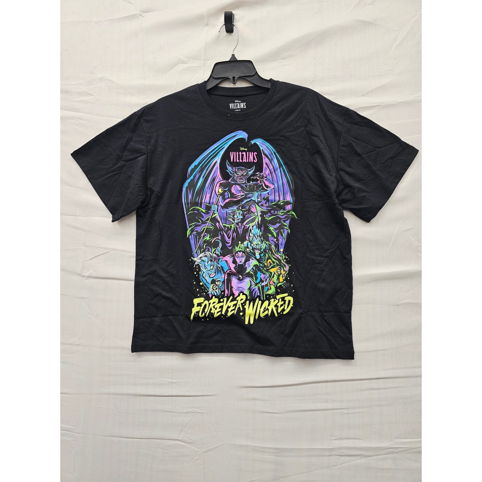 Disney Villains Forever Wicked Black Graphic T-Shirt Mens Medium Jerry Leigh NEW gallery