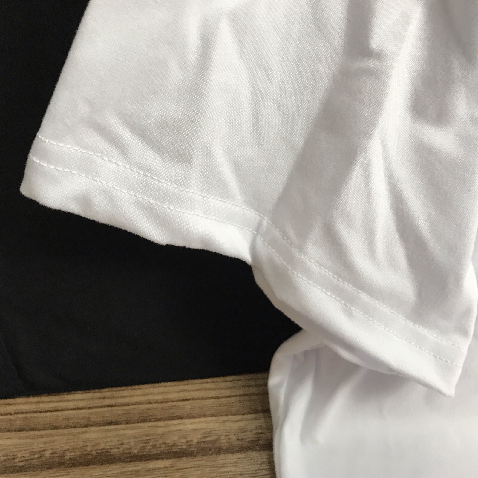 Men’s MED Print Graphic T shirt Short Sleeves White W/ Letter Print gallery