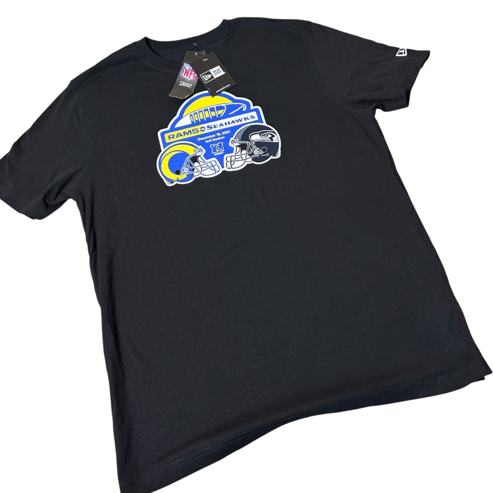 New Era NFL Rams vs Seahawks Dec 19 2021 SoFi Stadium Black Graphic T-Shirt L gallery