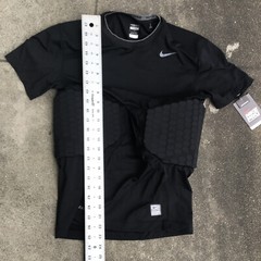 NWT NIKE PRO Men Large Black Compression Base Layer w/ Ribs and Back Padding