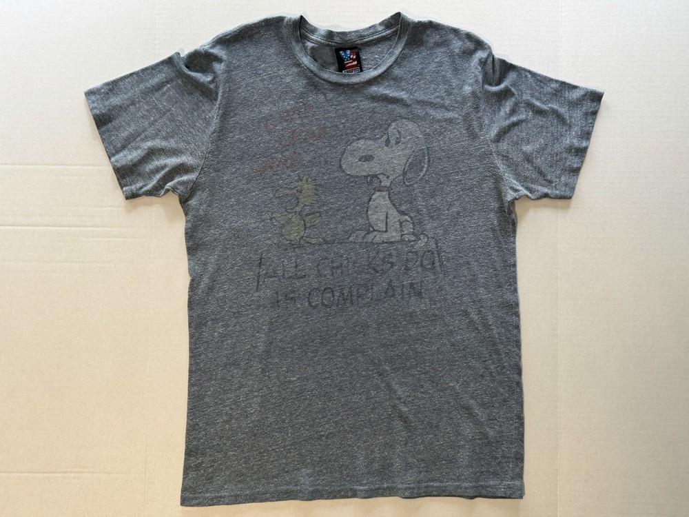 JUNK FOOD Snoopy “All Chicks Do Is Complain” Grey T Shirt Faded – Size Large (L)
