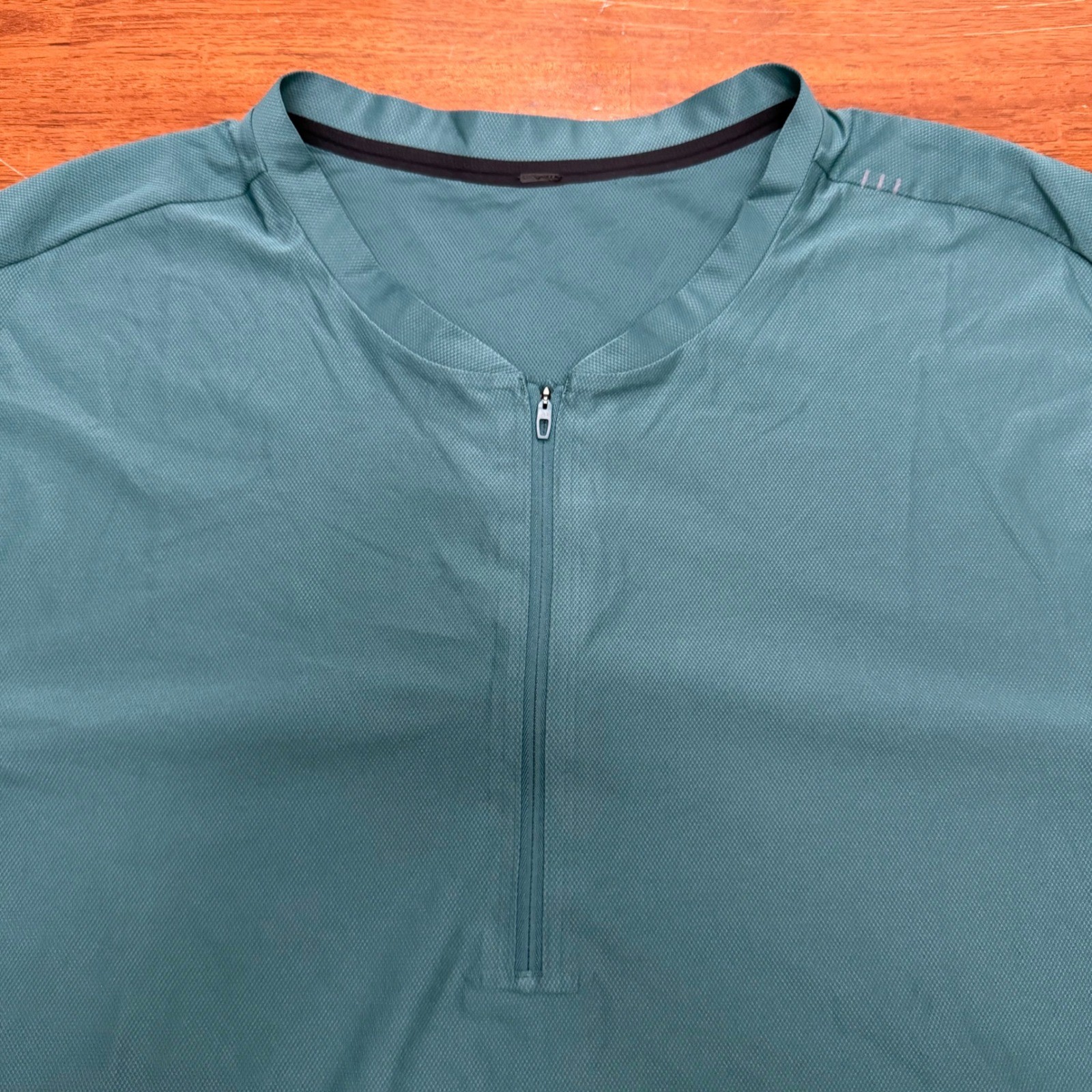 Lululemon Vented Tennis Shirt 1/4 Zip Mens XL Green Short Sleeve Blade Collar gallery