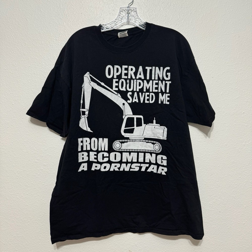 Fruit of the Loom Heavy Duty Operating Equipment Saved Me Black T Shirt Mens XL