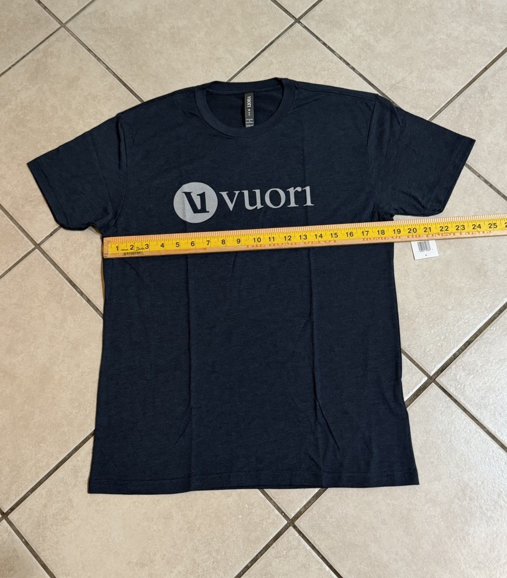 VUORI V1 WORDMARK LOGO MEN’S TEE NAVY COLOR SIZE MEDIUM NWT gallery
