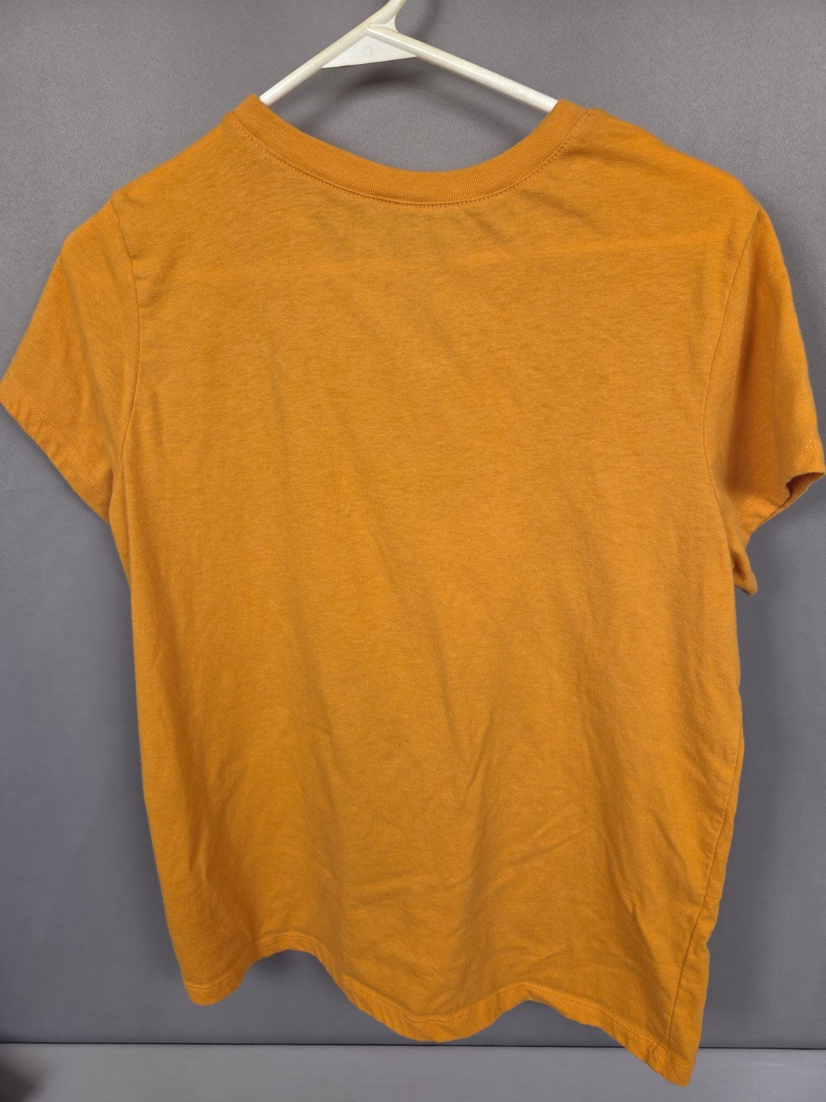 Peanuts Snoopy Fall/ Halloween Shirt Size XL (Runs Small) Great Condition gallery