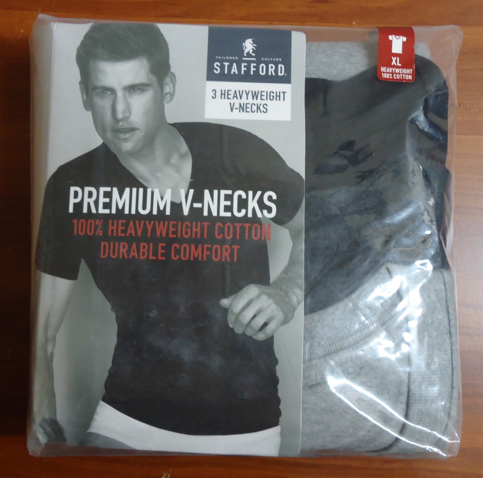 Stafford 3-Pack Men's Heavy Weight 100% Cotton V-Neck T-Shirt Black-Grey gallery