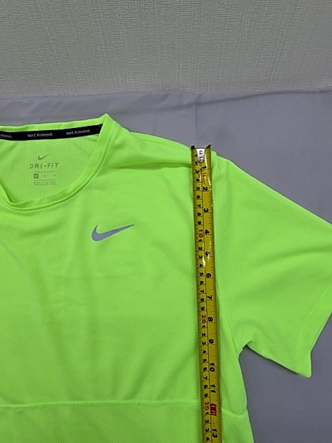 Nike Mens Green Dri-FIT Short Sleeve T-Shirt Regular Polyester Crewneck gallery