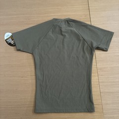 Dri-Duke Men’s Size M Moisture Control Compression USGI Military Tan T-Shirt
