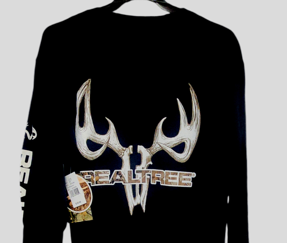 Men'sT Shirt Long Sleeve "REALTREE"-American Hunting Buck -Size Medium Only -NWT gallery