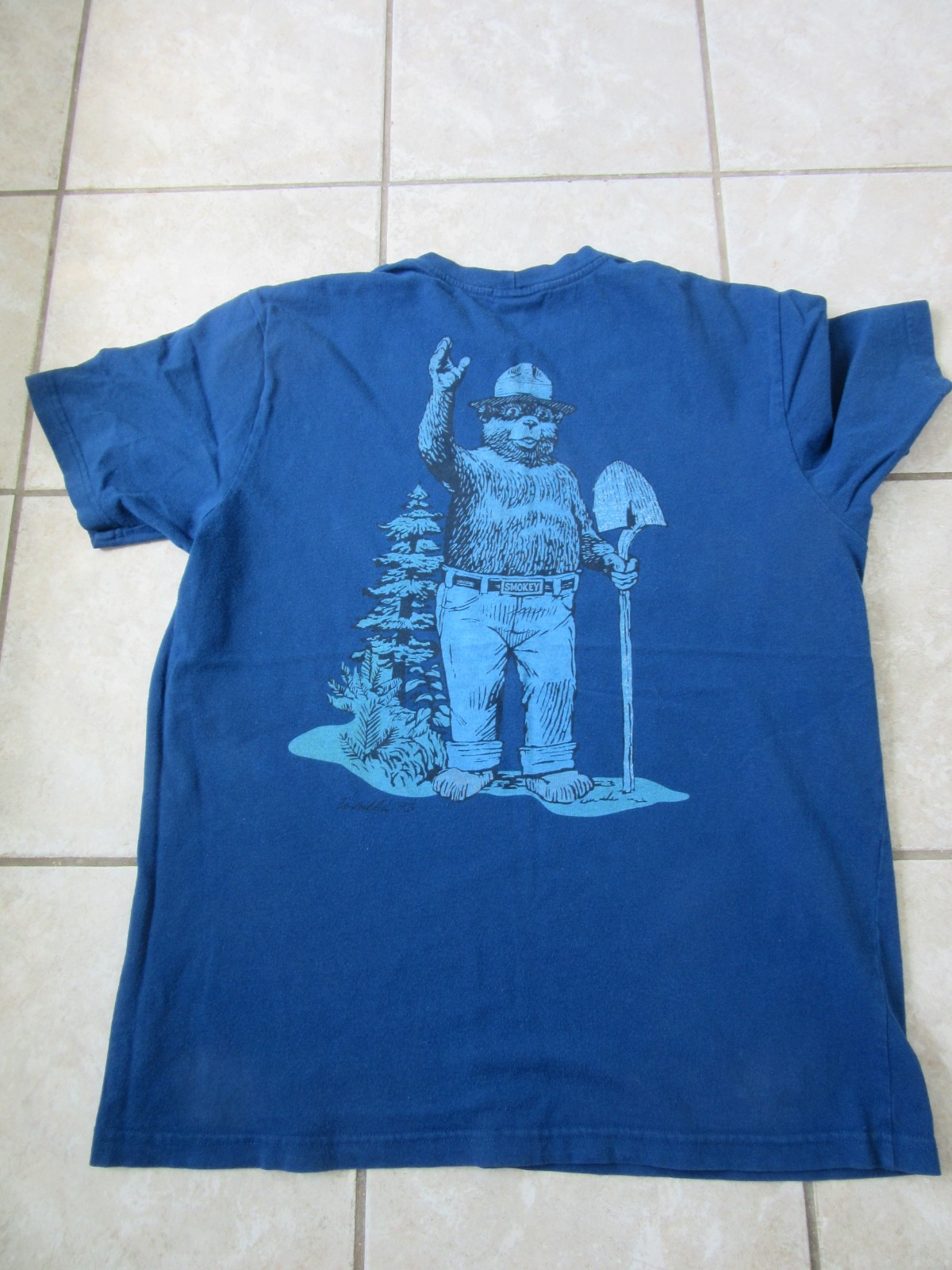 Filson Smokey the Bear T Shirt Front & Back / Made in USA Men's Sz L gallery