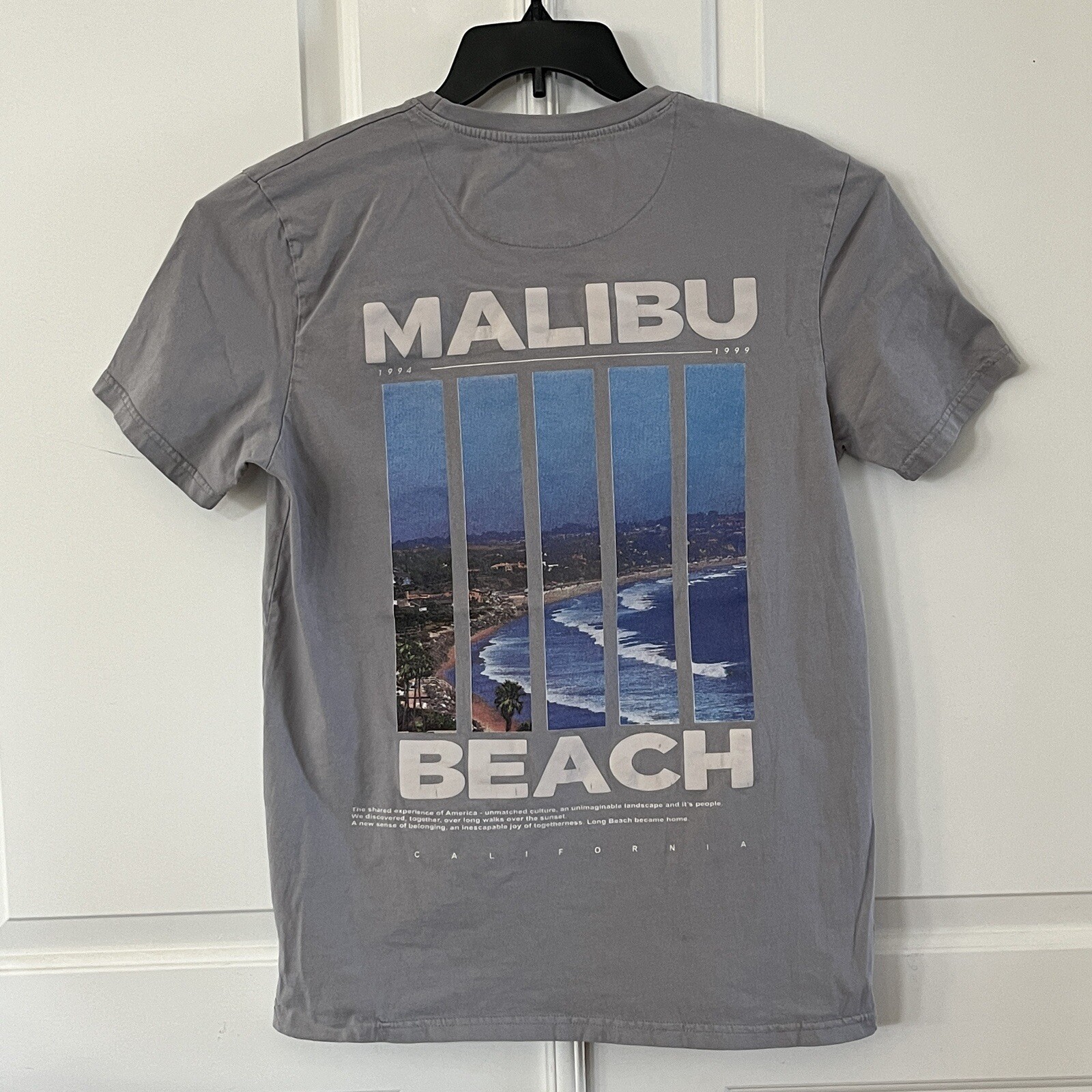 Denim & Flower Malibu Beach Shirt Adult Medium Gray Both Side Graphic Mens gallery