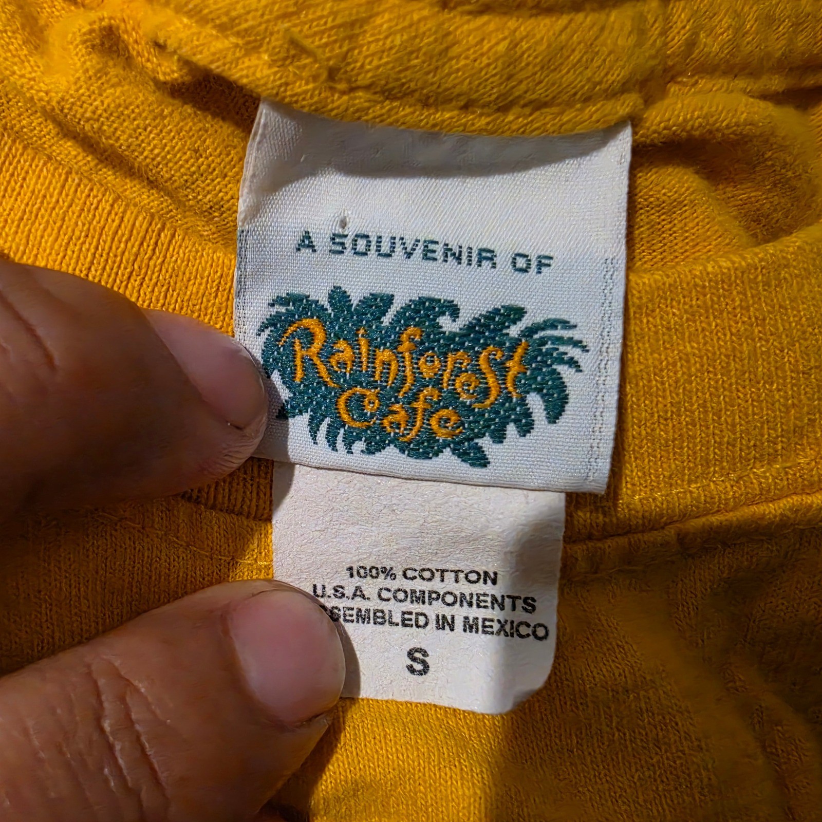 Rainforest Cafe Baltimore Graphic T-Shirt Mens Small Yellow Vintage Souvenir Tee gallery