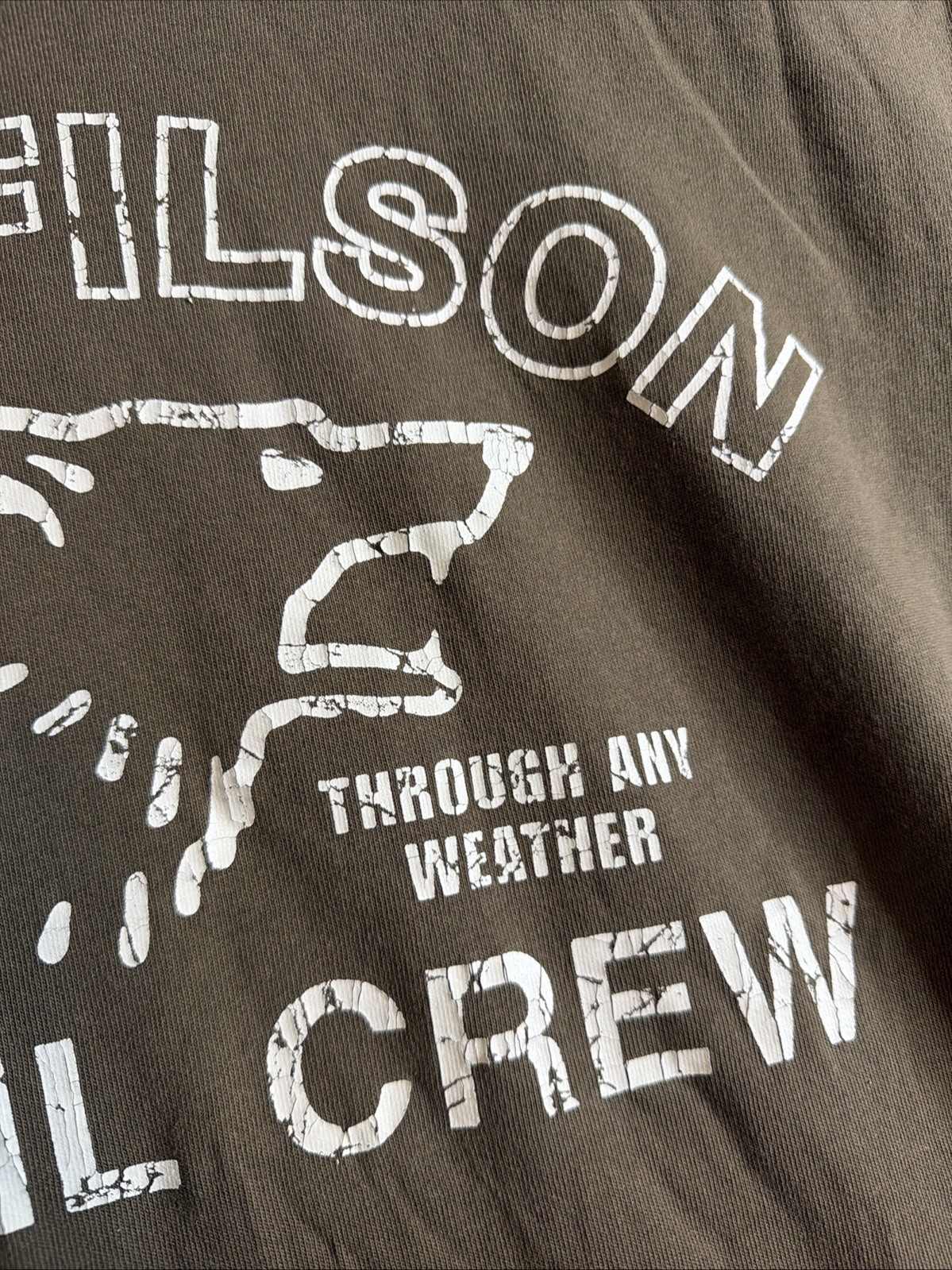 CC Filson Trail Crew Shirt Wolf Graphic Tee Mens Size Large Cracked Graphic READ gallery