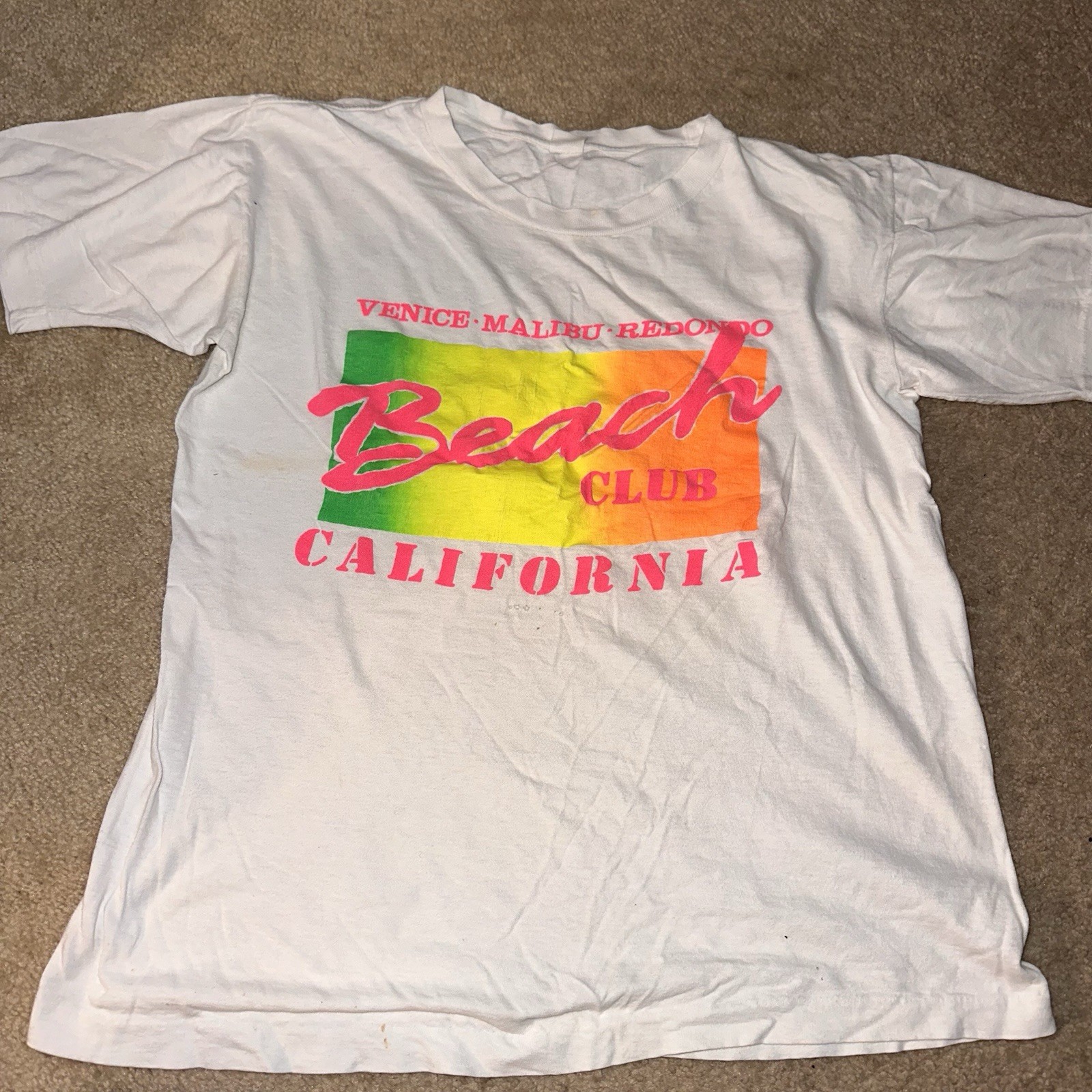 Vtg Beach Club California Print Men's White Cotton T-Shirt Short Sleeve gallery