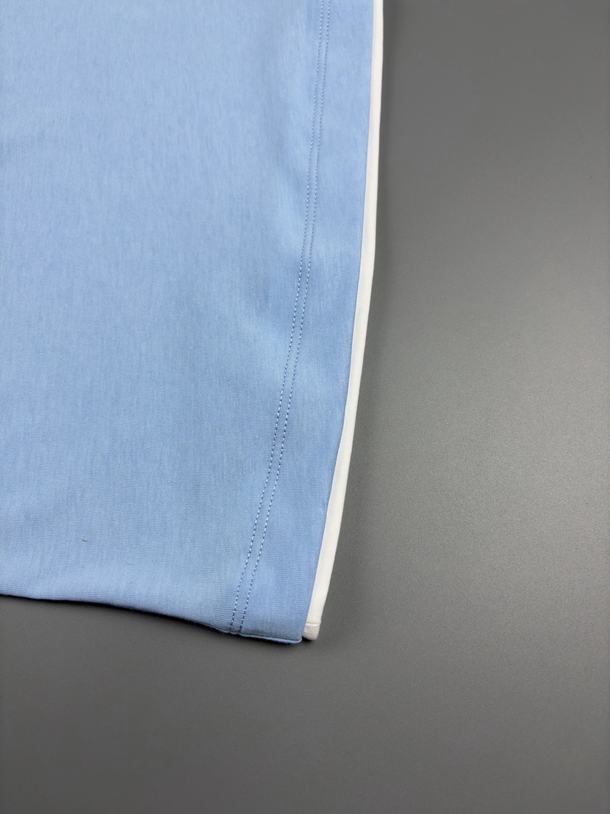 Mens Brunello Cucinelli Silk/Cottone With Faux-Layering T-Shirt Sky Blue Size L gallery