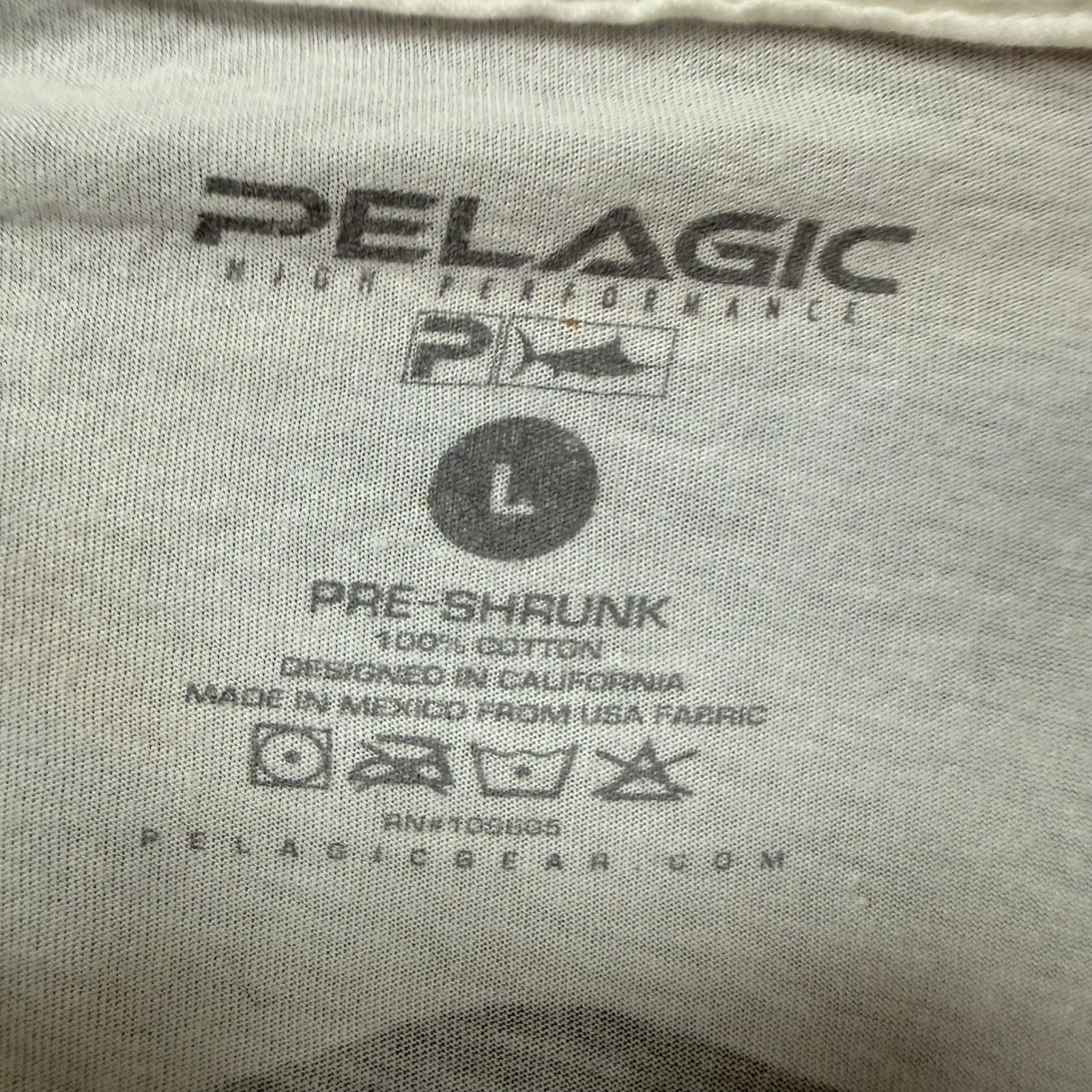 Pelagic Tshirt Mens Large White Fishing Company Graphic Logo Saltwater Tee gallery