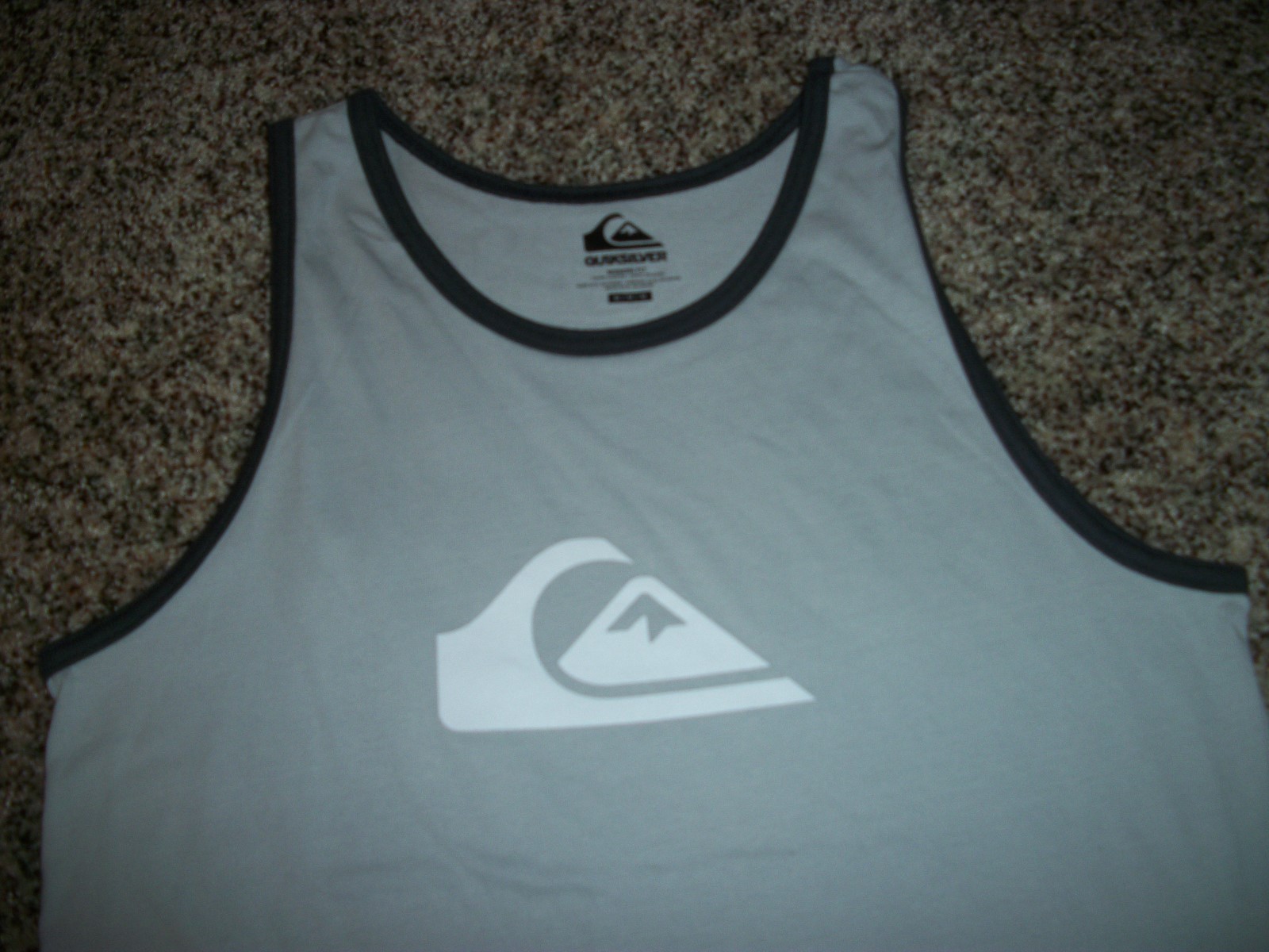 QUIKSILVER New NWT Mens Sleeveless Tank Top Shirt Gray Logo MEDIUM LARGE XL gallery