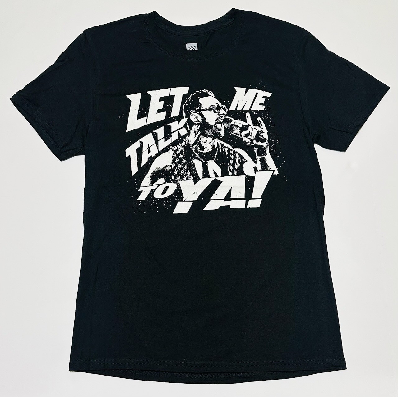 WWE Authentic LA Knight Let Me Talk To Ya! Wrestling Graphic Mens Black M Shirt gallery