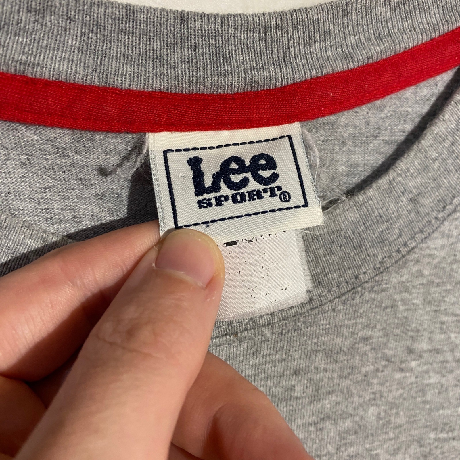 Lee Sport Cincinnati Reds Embroidered T-Shirt Mens large Grey MLB Baseball gallery