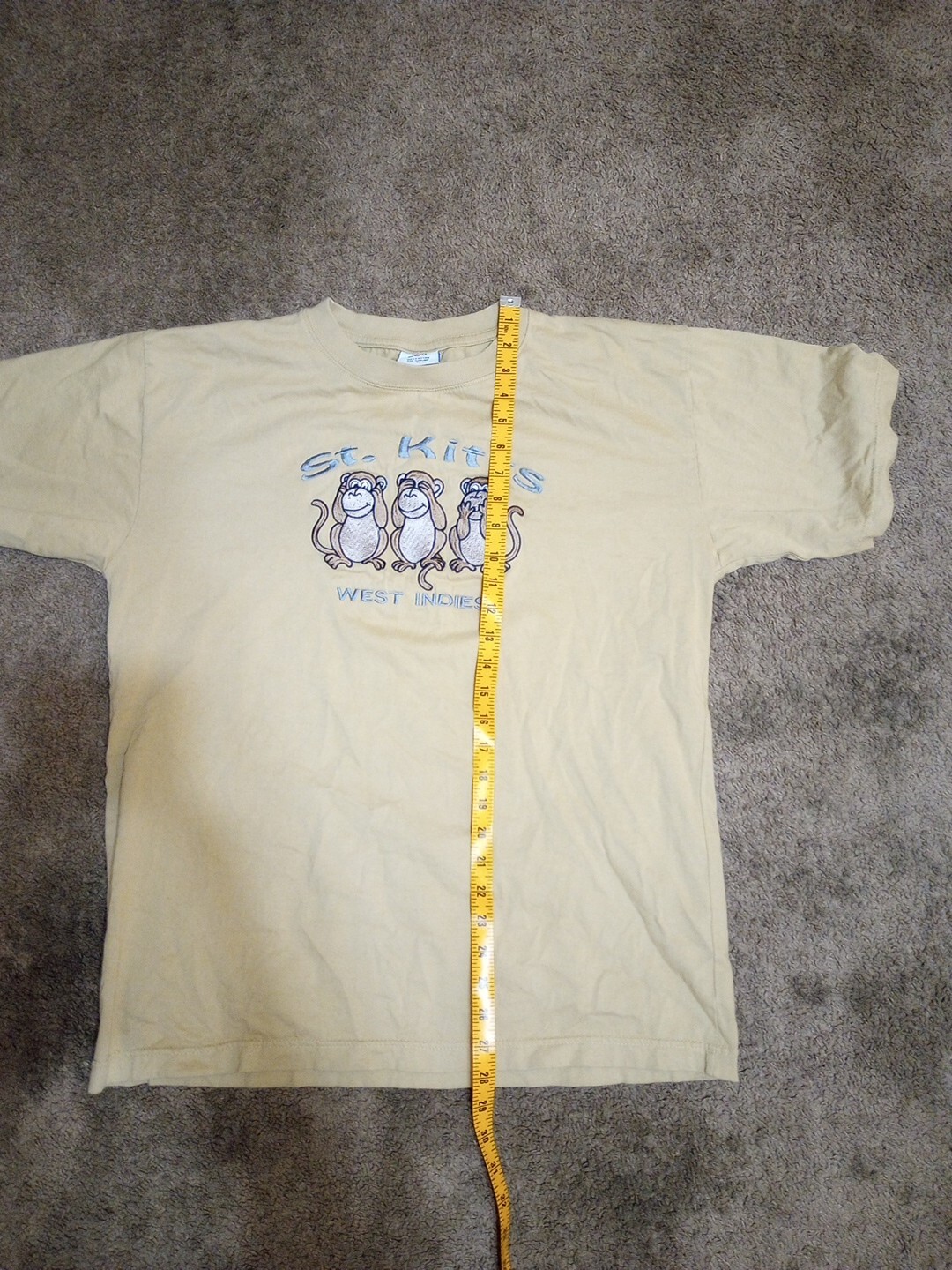 St. Kitts West Indies Embroidered T-Shirt Size Large Made in India gallery