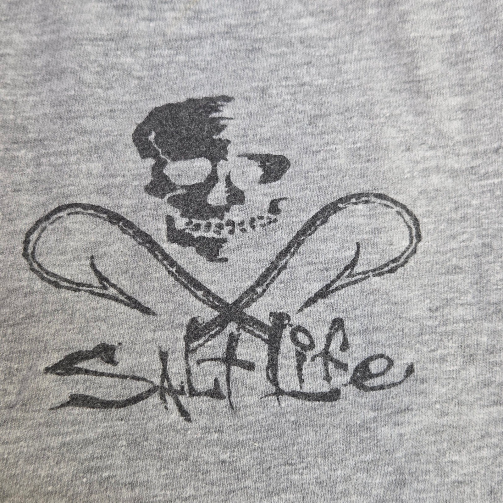 Salt Life Dive Bar T-Shirt Men's Large Gray Graphic Tee Spearfishing Flag gallery