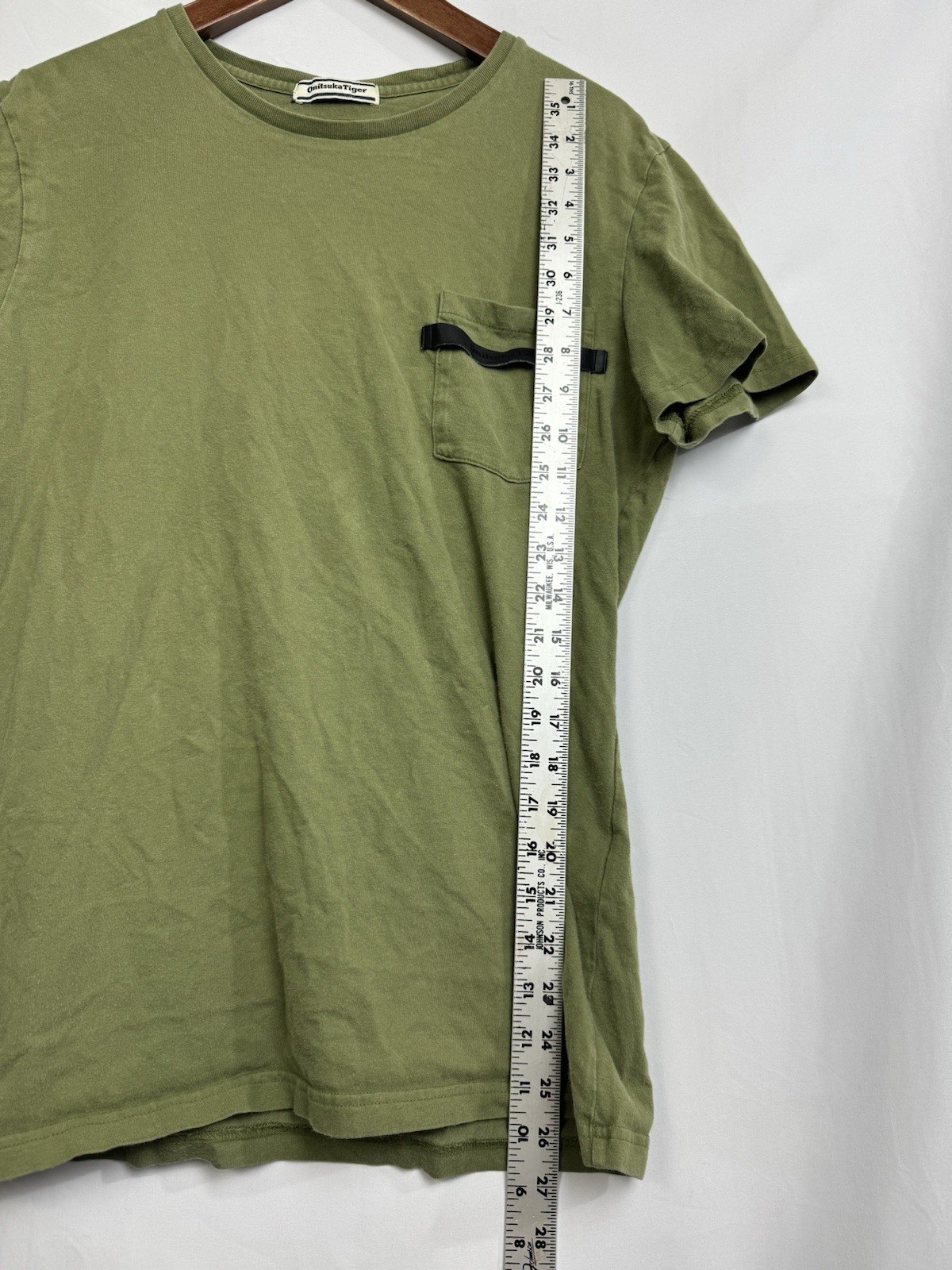Onitsuka Tiger T Shirt Leather Strap Front Pocket Tee Green US S / M Japan XL gallery