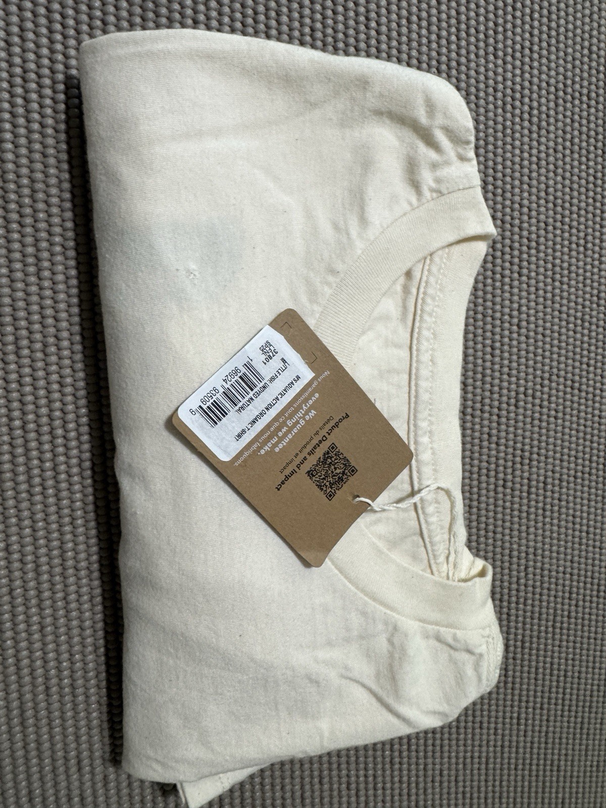 Patagonia Men’s Aquatic Action Organic T - 37801 LFNL size M, Small Imperfection gallery