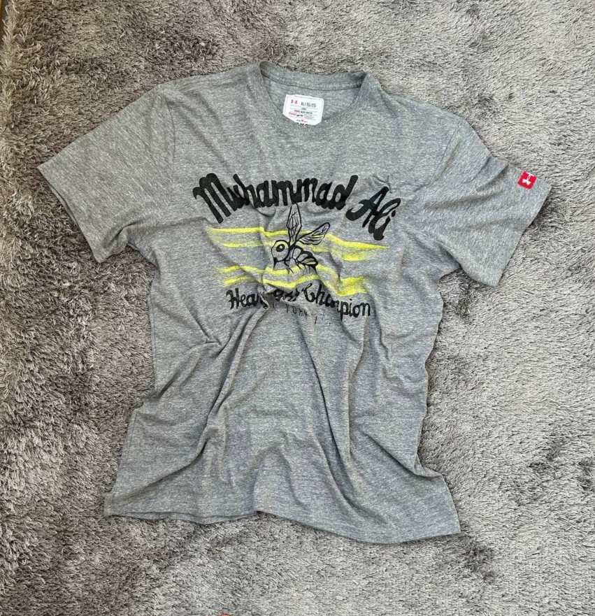 Under Armour Roots of Fight Muhammad Ali Shirt Mens XL Gray Heavyweight gallery