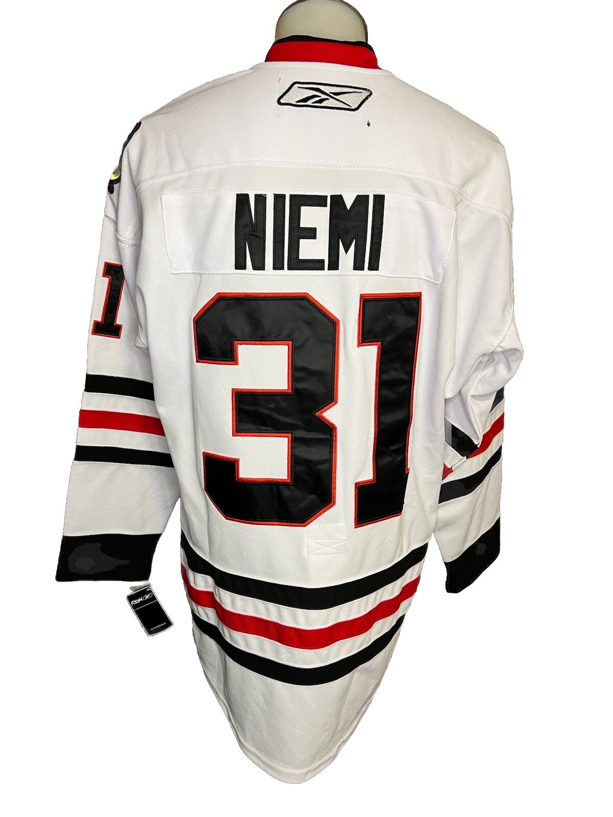 Reebok CCM Chicago Blackhawks Antti Niemi White Stanley Cup Jersey BNWT 48 gallery