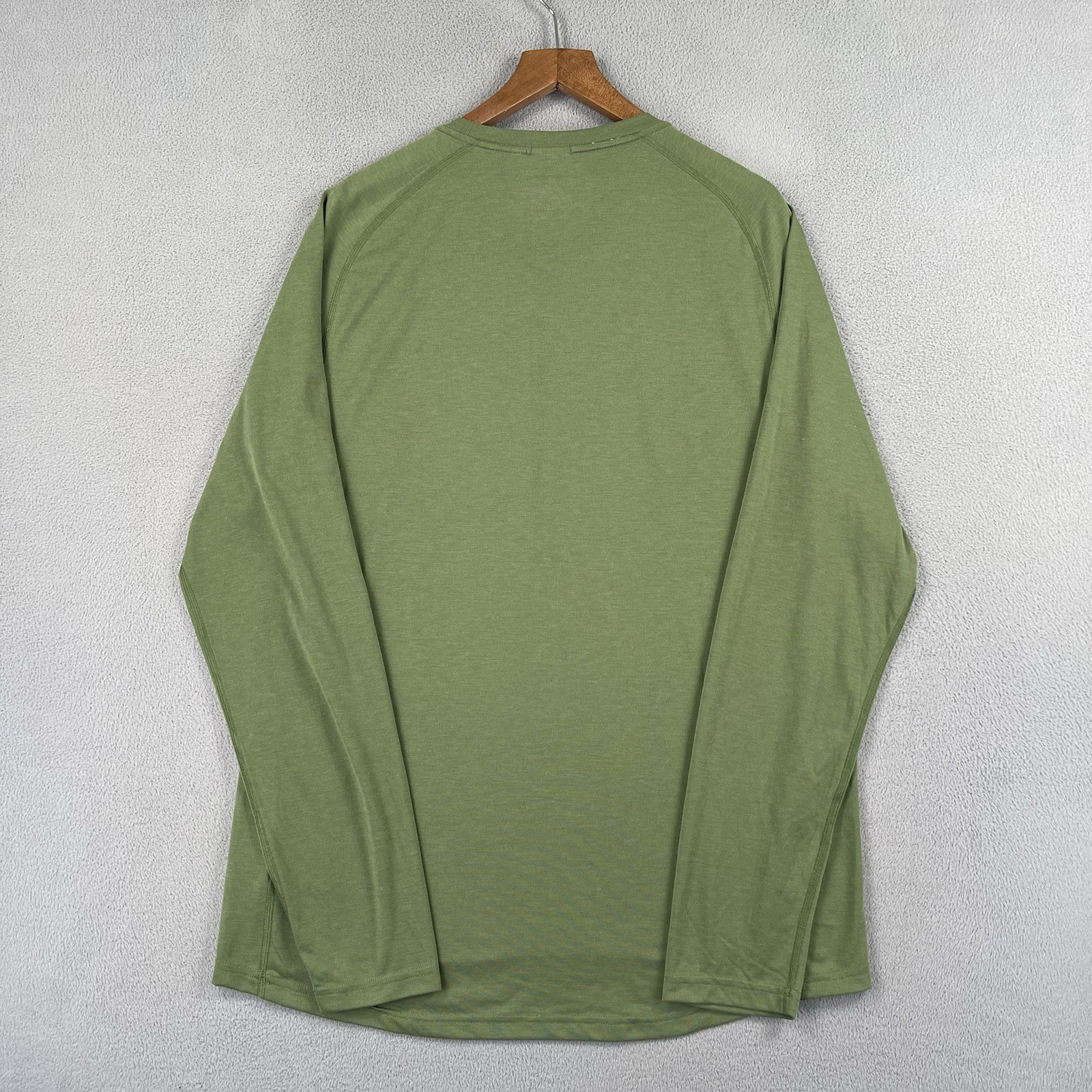 Prana Shirt Men’s Medium Green Long Sleeve Outdoor Base Layer Lightweight Hike gallery