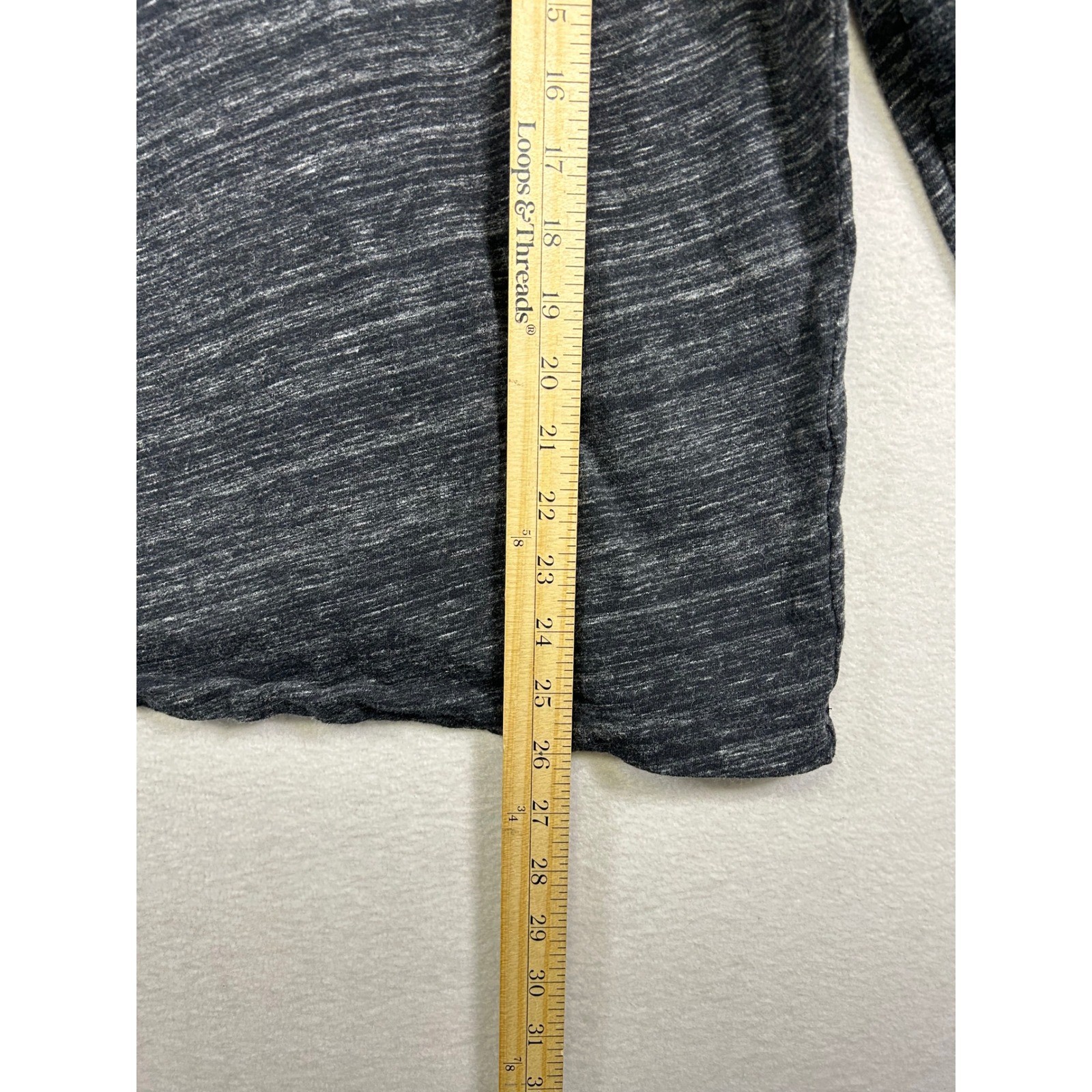 Banana Republic Henley Men Large Charcoal Gray Long Sleeve Cotton Vintage Shirt gallery