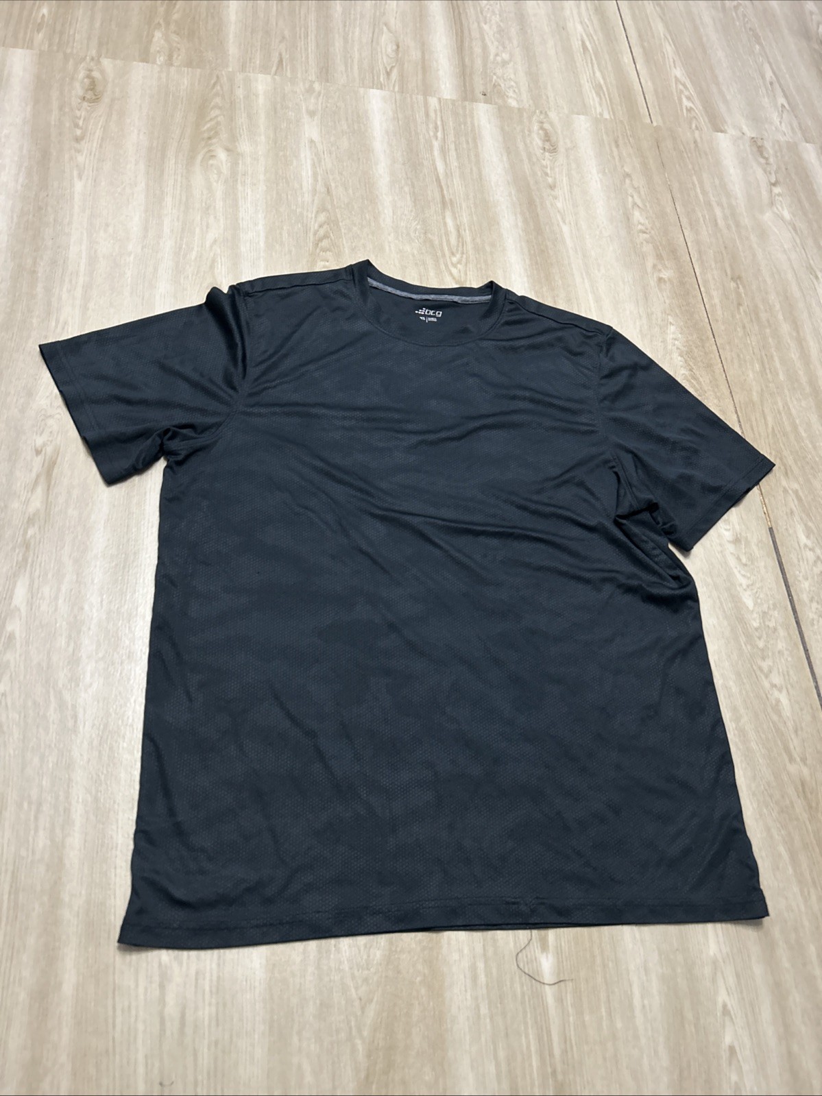BCG T-Shirt Men’s Size XL