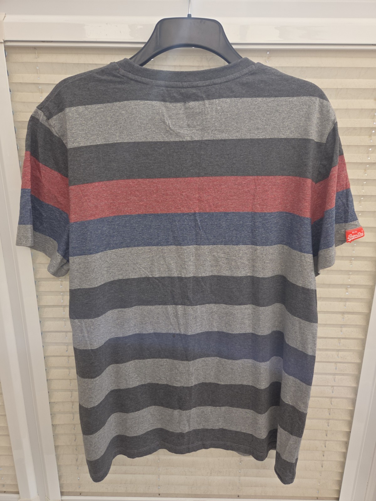 Men's 3XL XXXL Superdry Multicoloured T-Shirt Blue Chest Logo. Good Clean Cond. gallery