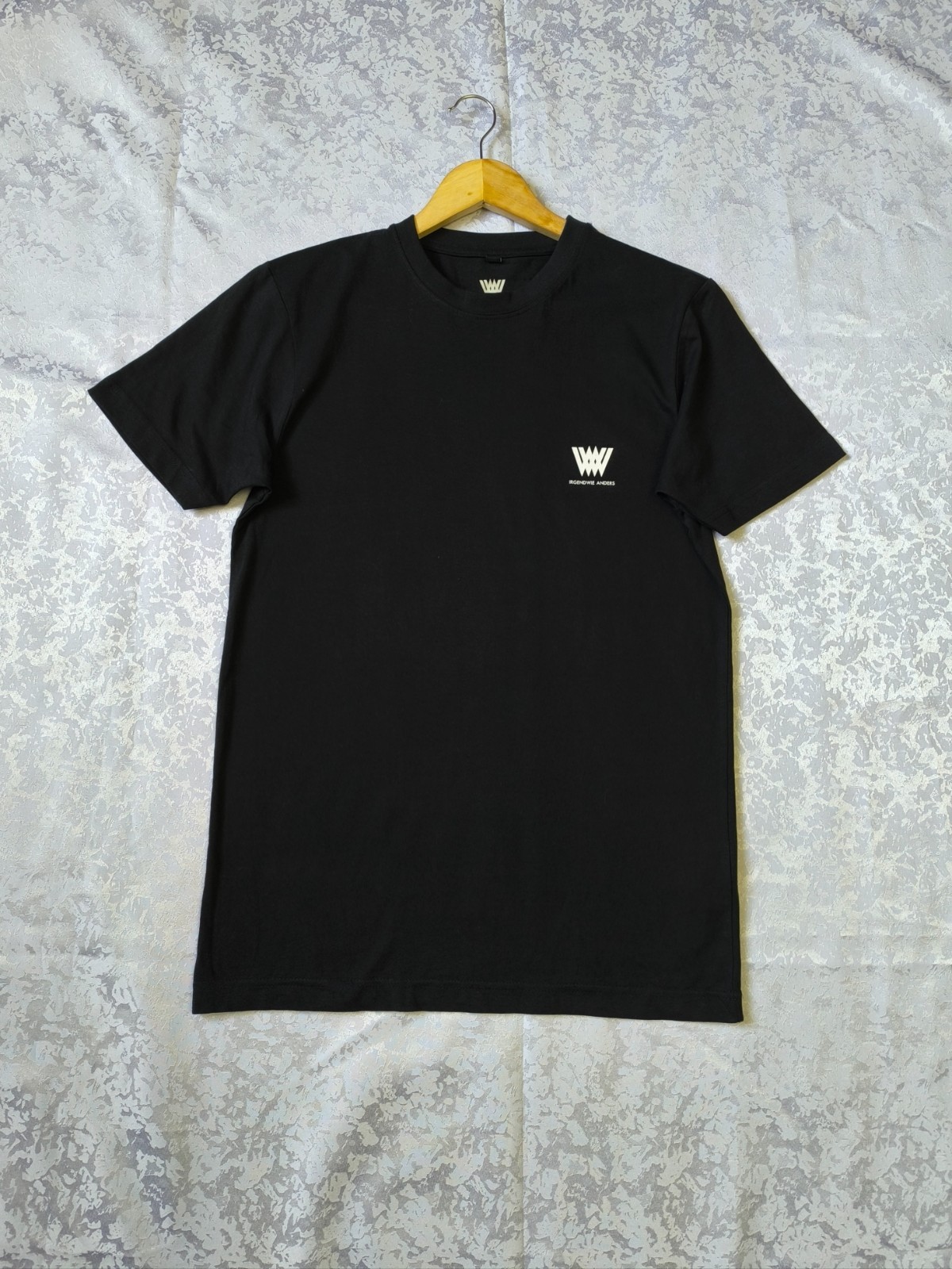 Wincet Weiss Irgendwie Anders Sommer 2019 Black T-Shirt Size S 100% Cotton gallery