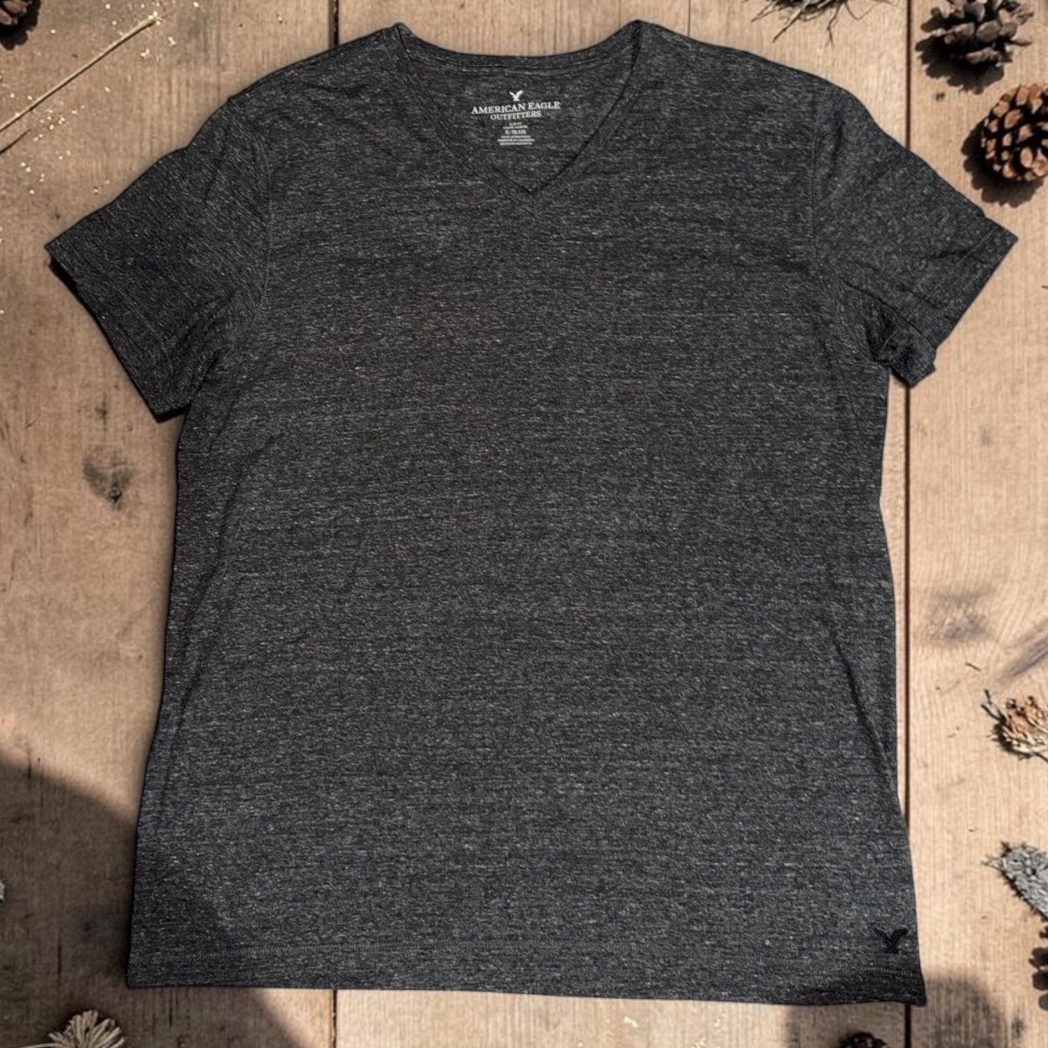 American Eagle - Mens XL Slim Fit V-Neck T-Shirt Charcoal Gray gallery