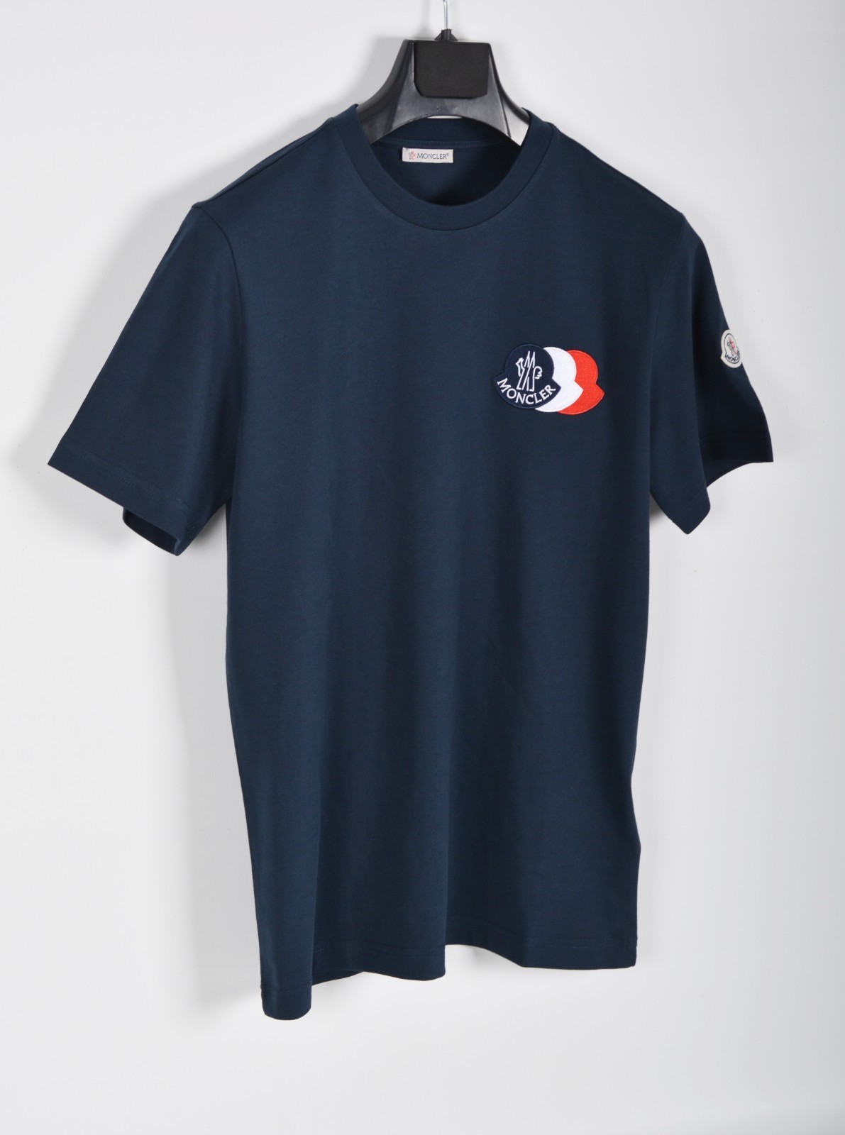 Men's Moncler Navy Cotton T-Shirt Medium Short Sleeve gallery