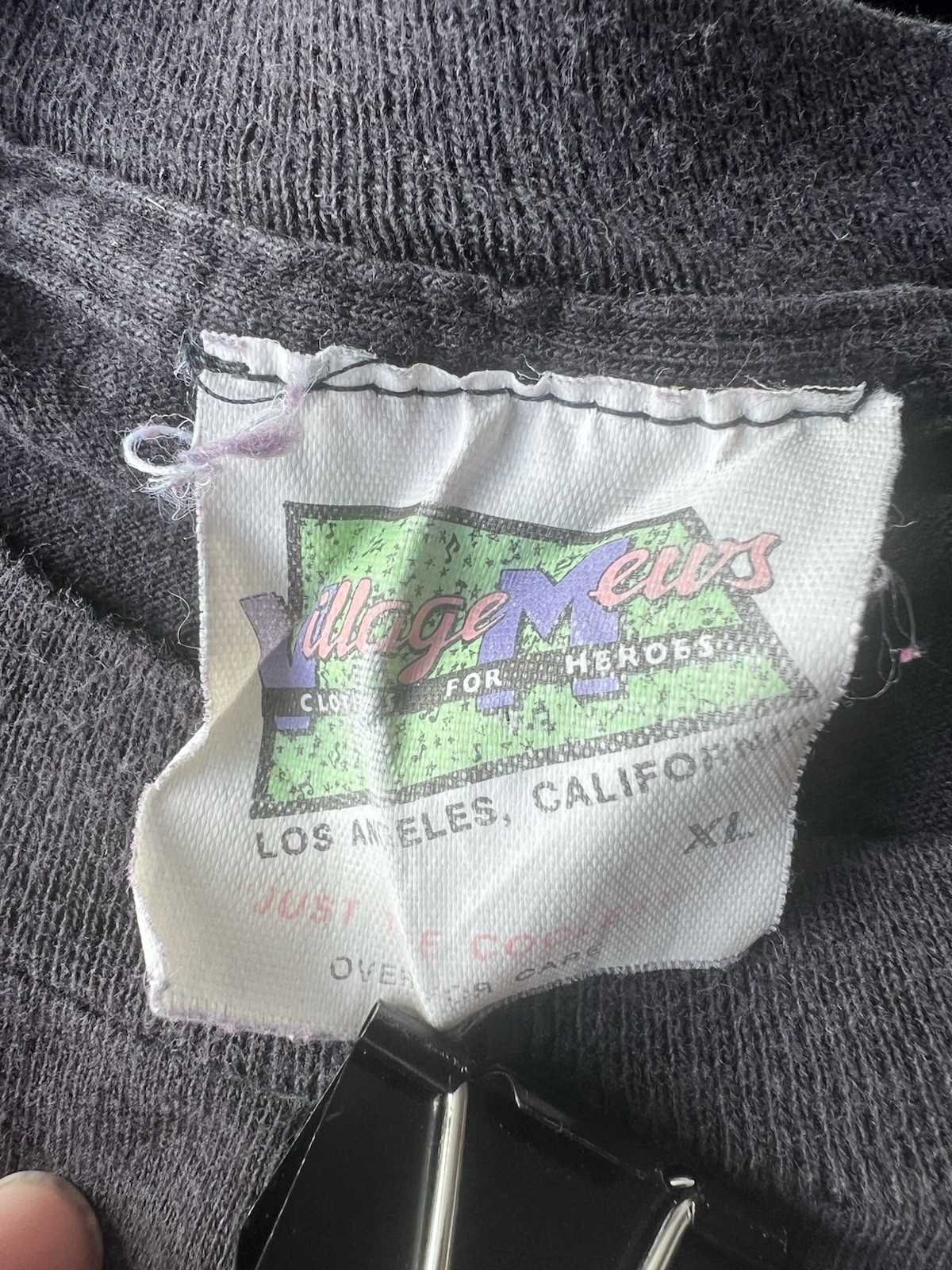 VINTAGE 1980s 1990s Dick Tracy T-Shirt , XL Disney Black ORIGINAL Flaws gallery