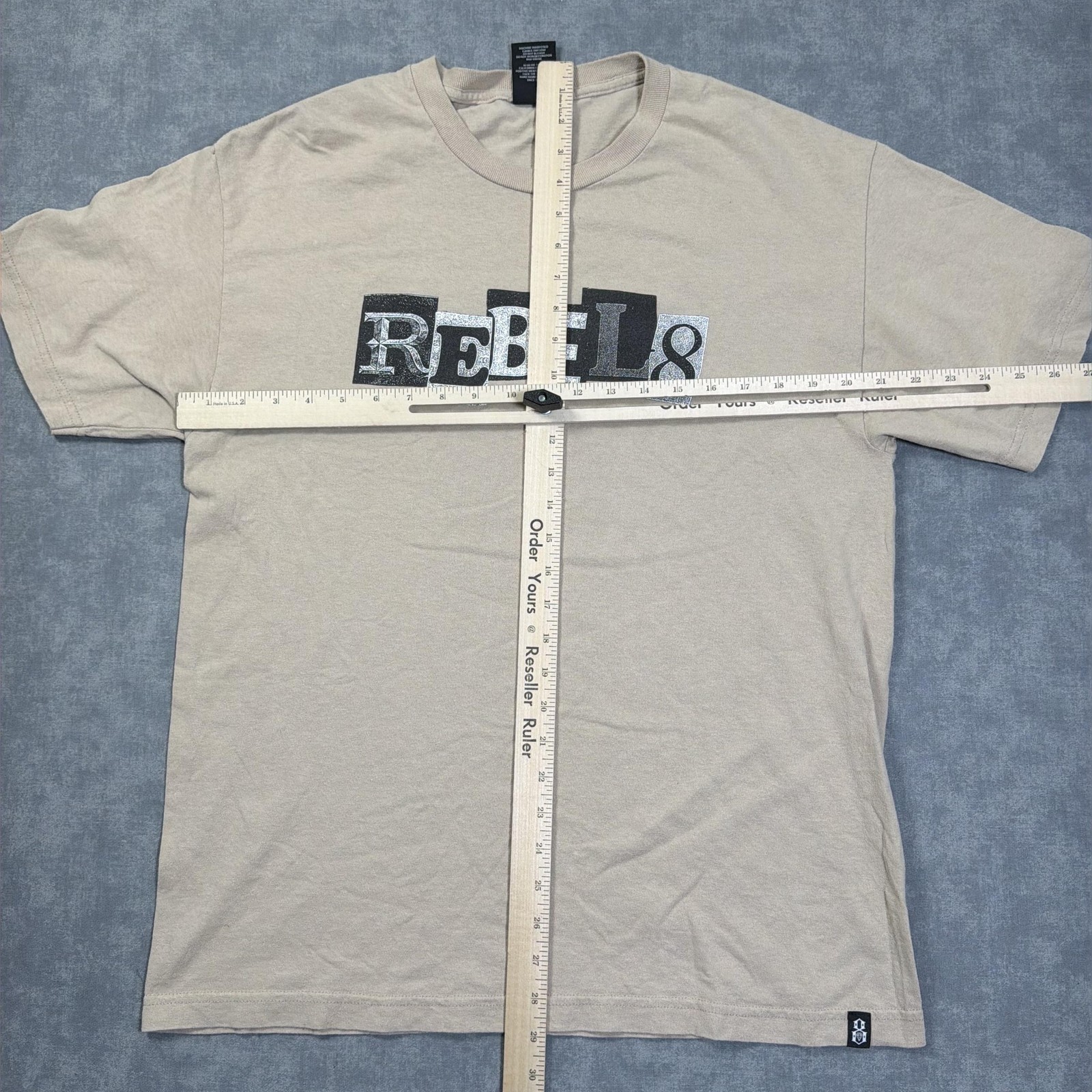 Rebel Eight Shirt Mens L Beige Rebel8 Logo Graphic Tee Streetwear Crew Neck gallery