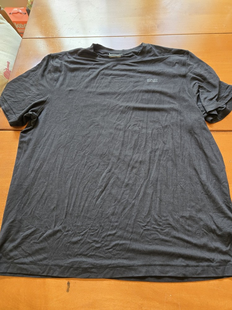 American Eagle Men’s Black Solid Logo Crew Neck Short Sleeve T-Shirt Size L