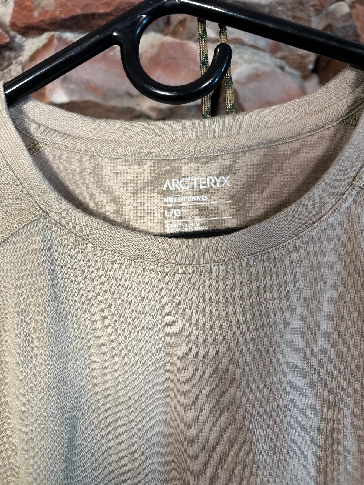 Arc'teryx Ionia wool t-shirt, men's large gallery