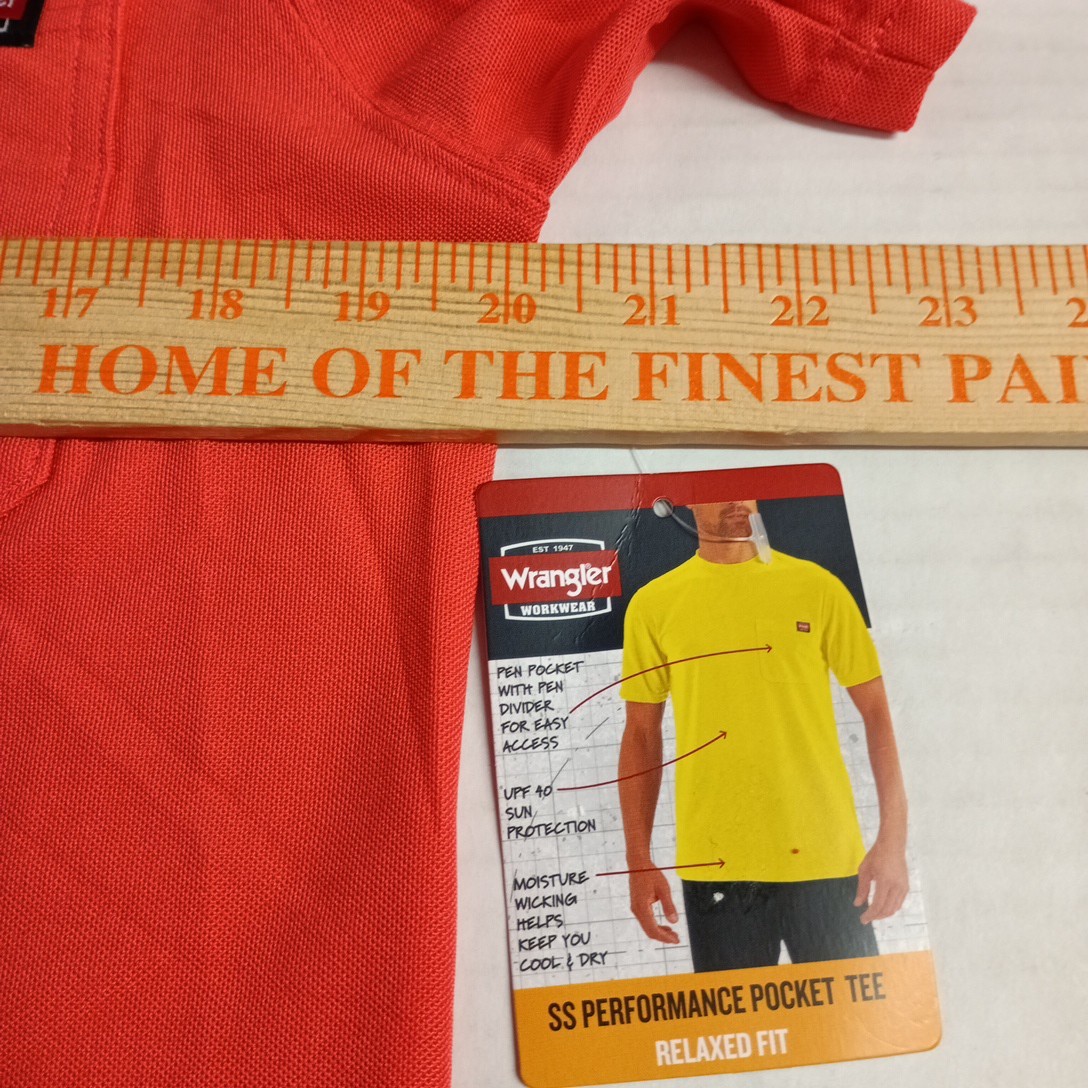 Wrangler Workwear Men's Short Sleeve Performance Tee Cayenne Size S (34-36) NWT gallery