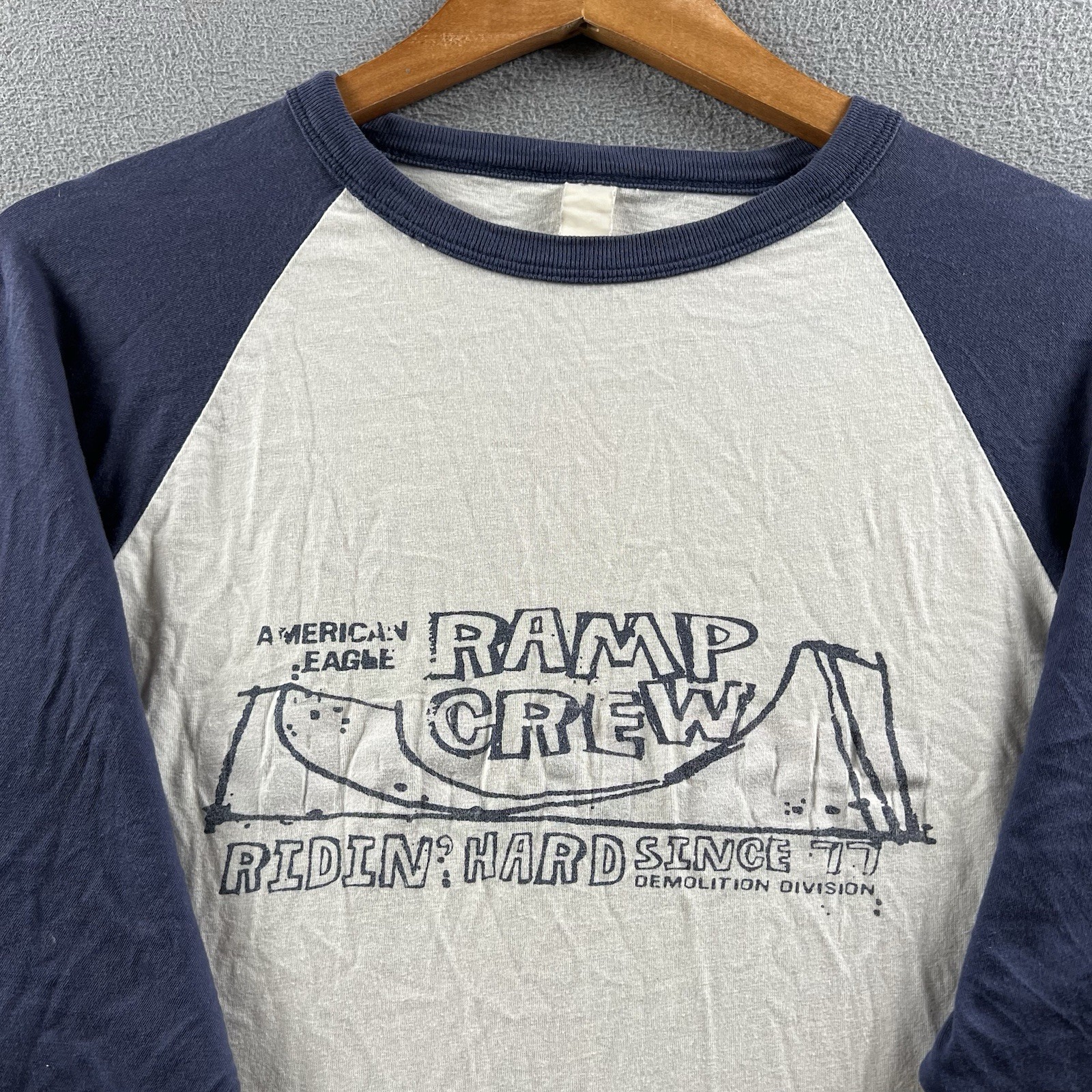 Vintage American Eagle Shirt Mens Large White Blue Reversible Y2K Raglan Skater gallery