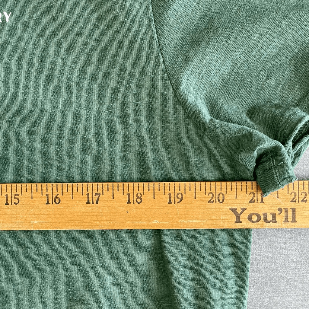 Refinery T-Shirt Mens Large Green Henley Raw Hem Tee Casual Outdoors Streetwear gallery